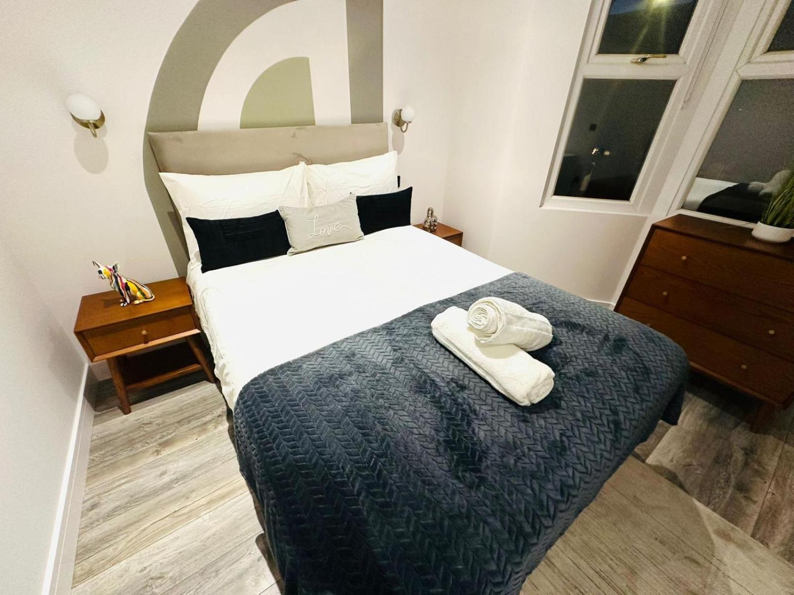Luxury Central London Flats, Perfect And Ideal For Tourists מראה חיצוני תמונה