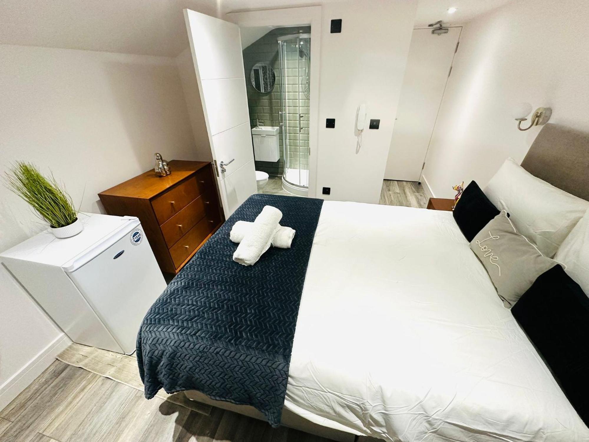 Luxury Central London Flats, Perfect And Ideal For Tourists מראה חיצוני תמונה