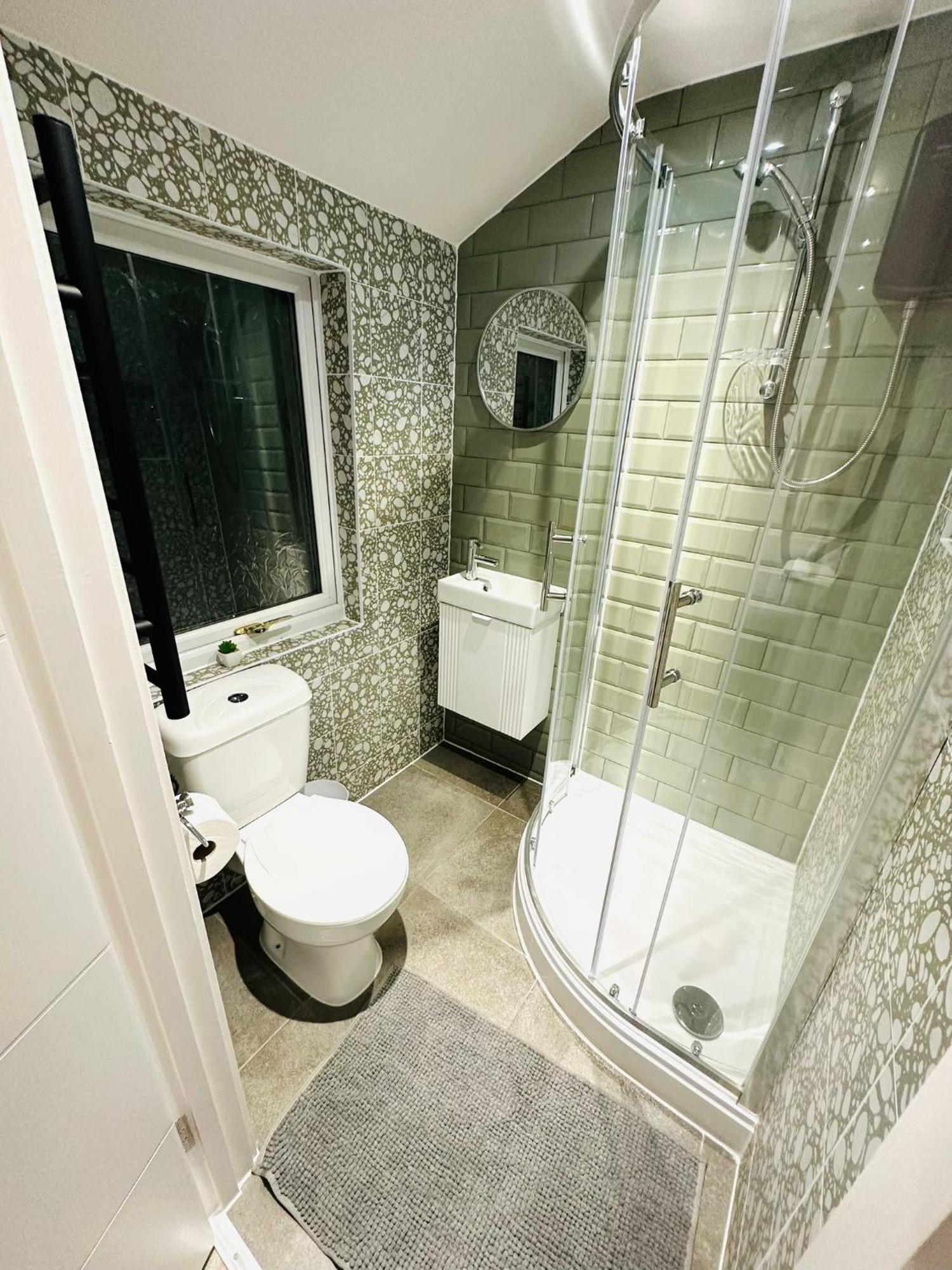 Luxury Central London Flats, Perfect And Ideal For Tourists מראה חיצוני תמונה