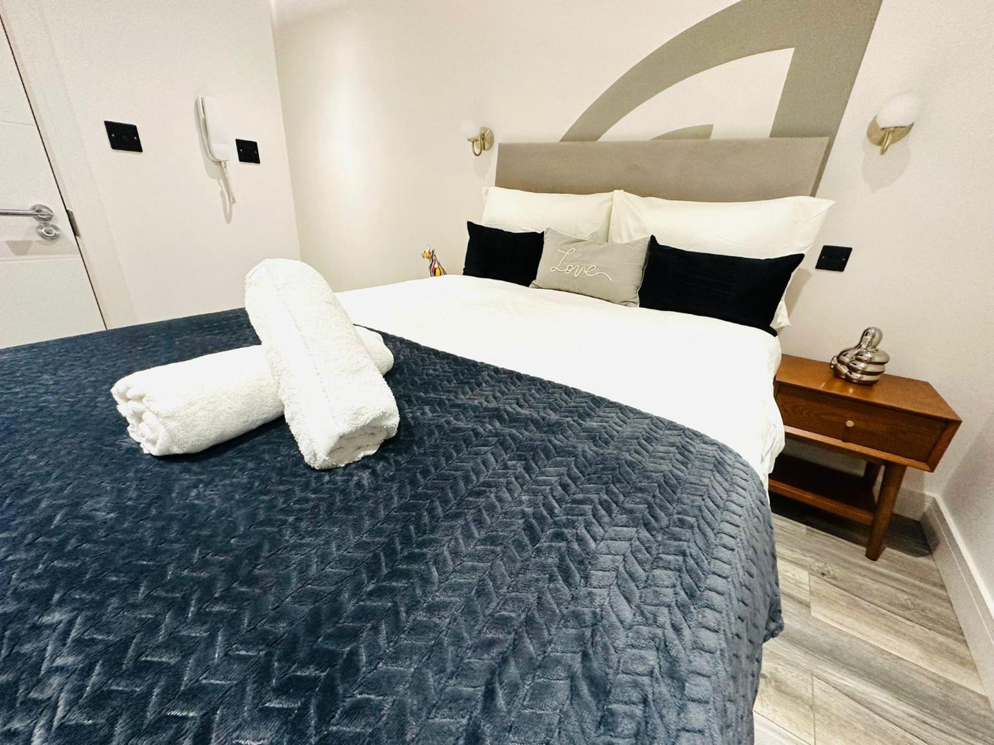 Luxury Central London Flats, Perfect And Ideal For Tourists מראה חיצוני תמונה